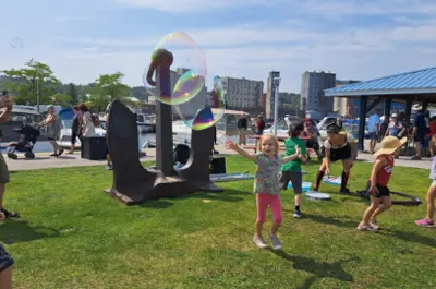 children playing at Harbourside Park