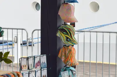 vendor display at Midland Harbour