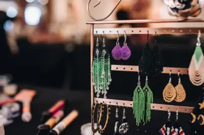 Vendor at Midland Harbour